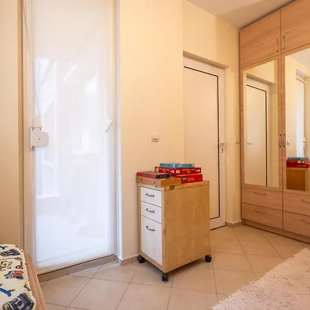 Premium Comfy 2Bdr Apt - Free Parking - Fast Wi-Fi Sofia Exterior photo